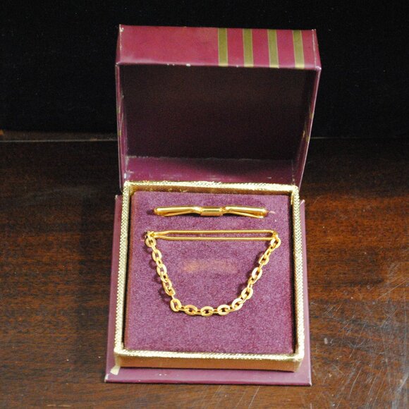 Manleigh Other - Vintage Manleigh Tie Clip & Collar Bar Clip Set with Original Box